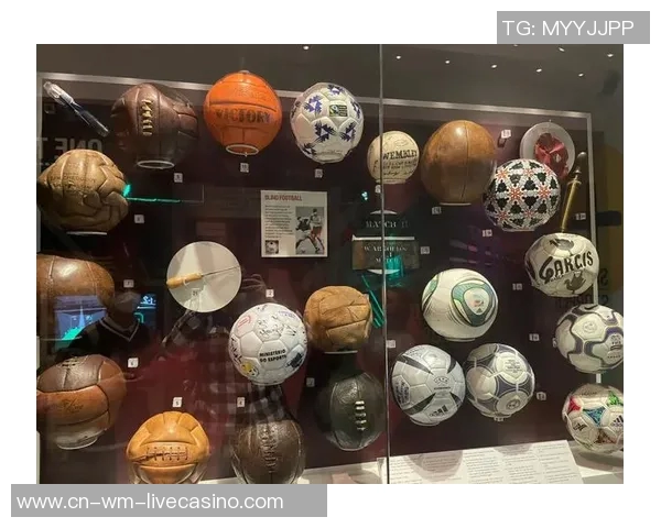 探索足球博物馆的魅力与历史传承,感受全球足球文化的独特魅力与激情 探索足球博物馆的魅力与历史传承,感受全球足球文化的独特魅力与激情